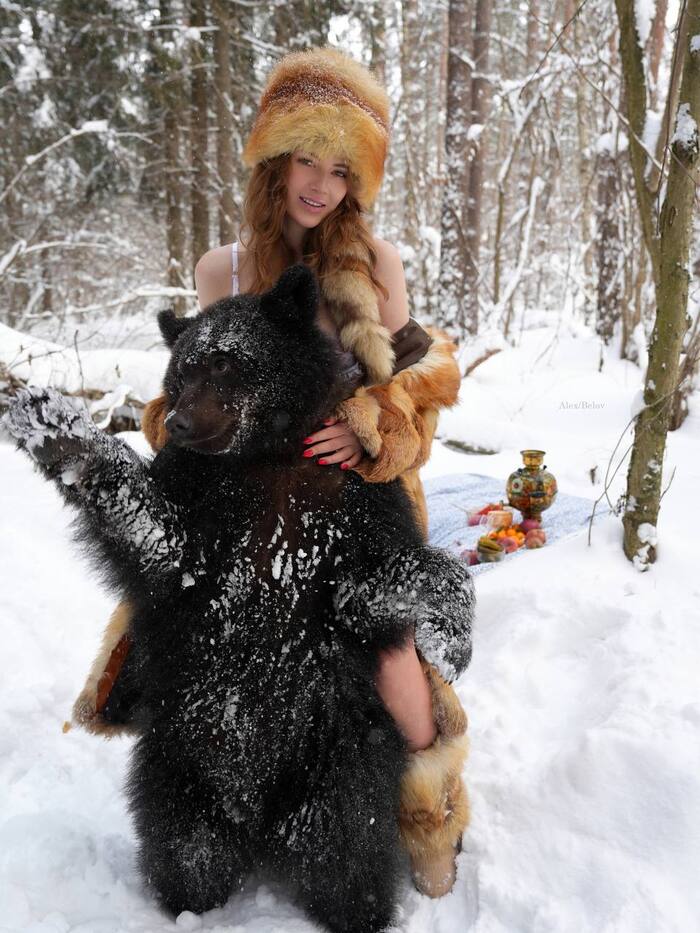 Continuation of the post In the Woods - NSFW, Girls, Erotic, Professional shooting, Inga Sunagatullina, Boobs, Underwear, Booty, Winter, The Bears, Reply to post, Longpost