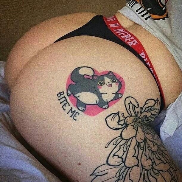 A fully healed cartoon kitty^.. ^ - NSFW, My, Tattoo, Naked, Erotic, Girls, Booty, Girl with tattoo, cat, Fat cats, Heart, Cartoons