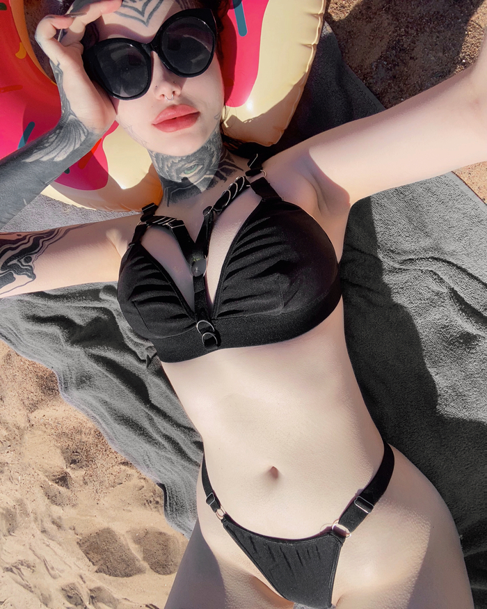 Have a good start to the week:3 Have you opened the swimming season? - NSFW, My, Girls, Erotic, Girl with tattoo, Beach, Summer