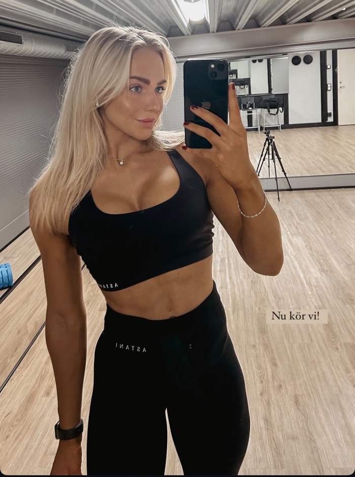 Julia Strmhag - 18+, Strong girl, Sports girls, Press, Girls, Fitness, Swimsuit, Models, Muscle, Body-building, Waist, Figure, Longpost, The photo, Booty, VKontakte (link), NSFW