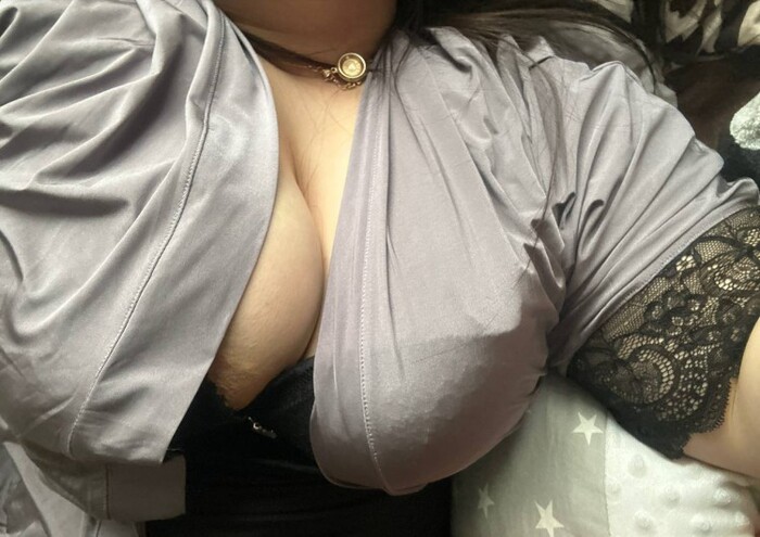 Chubby 27 - 18+, Boobs, Booty, Fullness, MILF, Mat, Longpost, NSFW