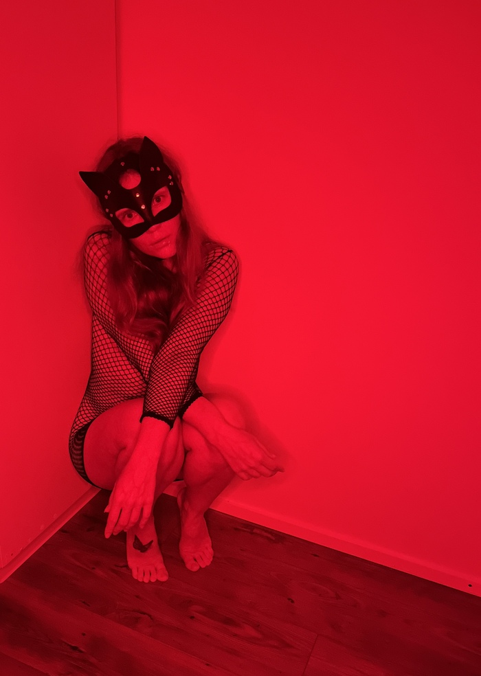 Kisa asks for sour cream - NSFW, My, Homemade, Erotic, Catwoman, Role-playing games, Net, Video, Longpost, Vertical video