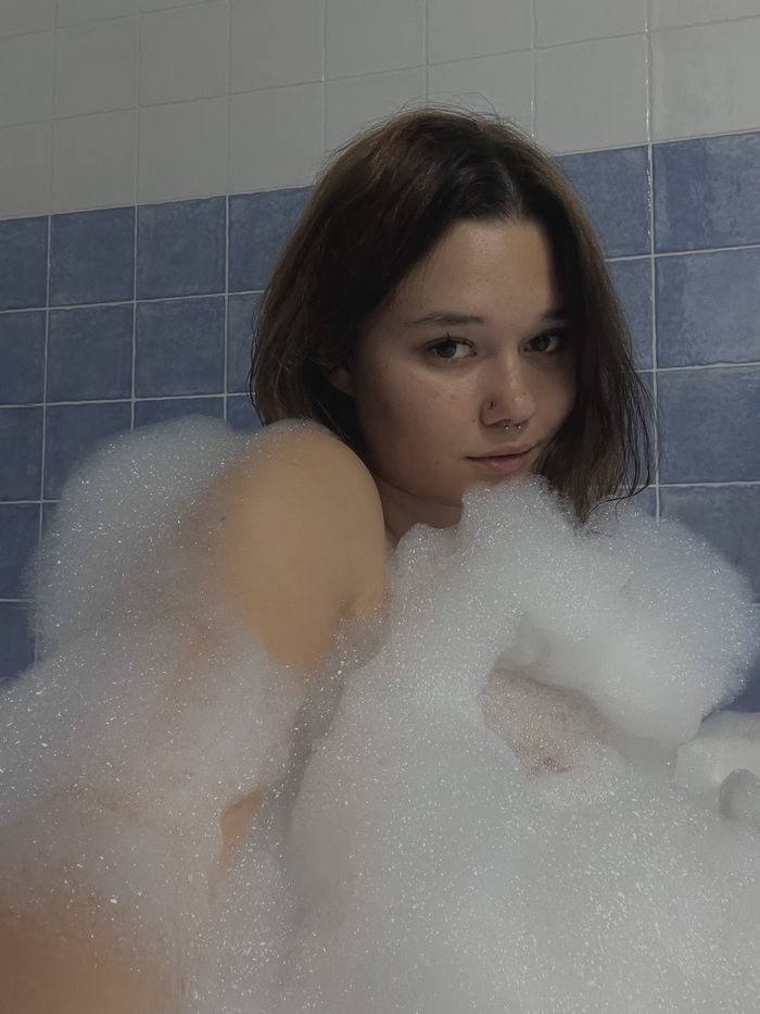 Foam erotica - NSFW, My, Erotic, Boobs, Piercing, Bath, Foam, Longpost