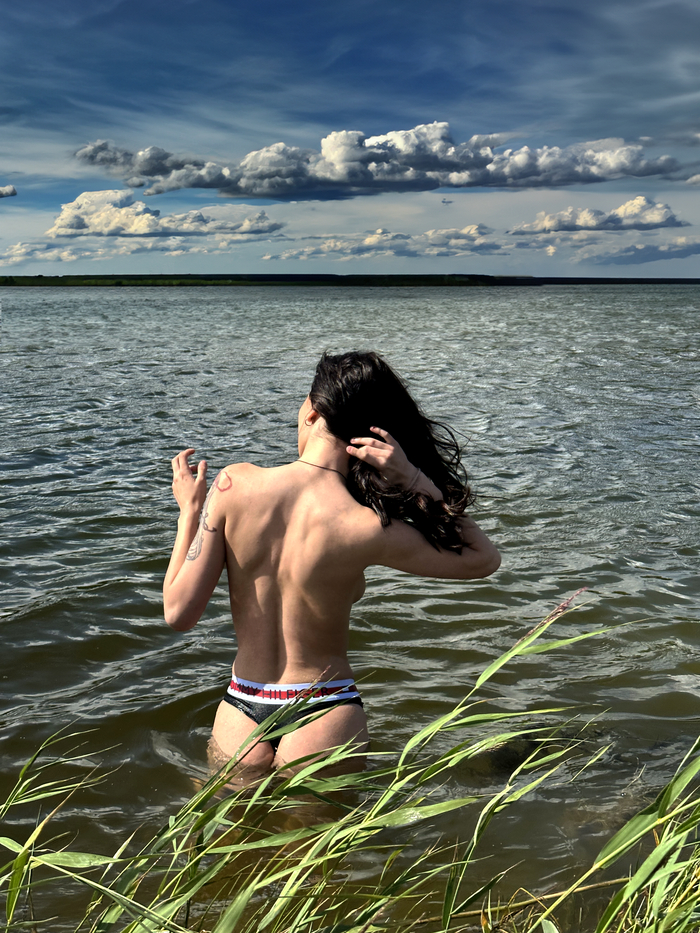 I already miss summer - NSFW, My, Erotic, Booty, Girl with tattoo, No bra, Wet, Longpost